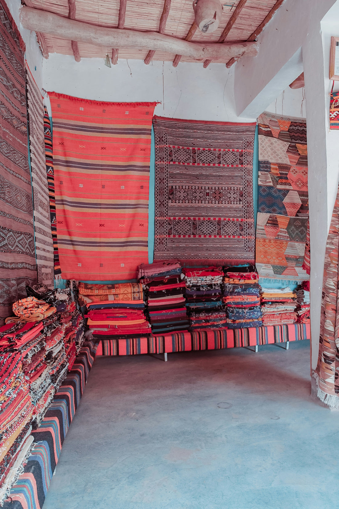 the Beauty of Moroccan Rug Kilims: A Colorful Tapestry of Culture and Craftsmanship